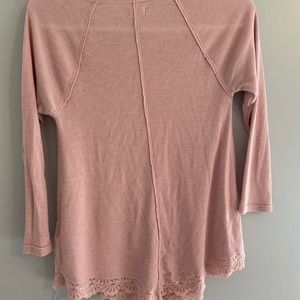 Pink Long-sleeve Top either Lace Trimming
